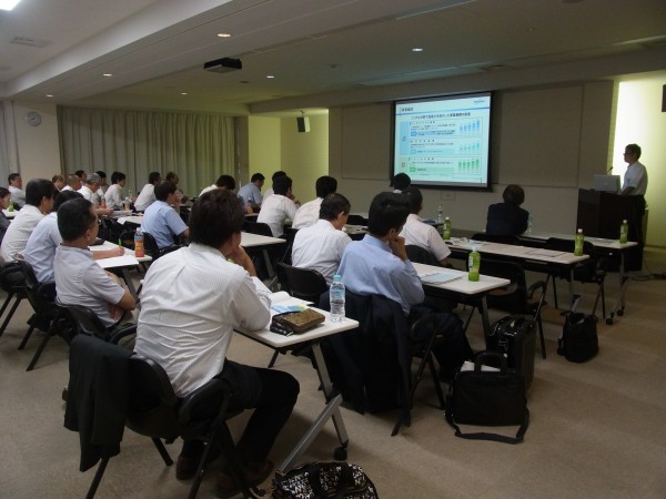 (独)物質・材料研究機構　目 義雄氏による講演会