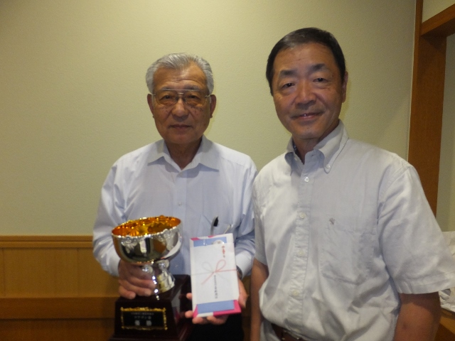 優勝された渡部様と山田会長