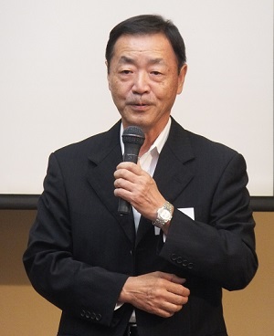 協会挨拶をされる山田会長