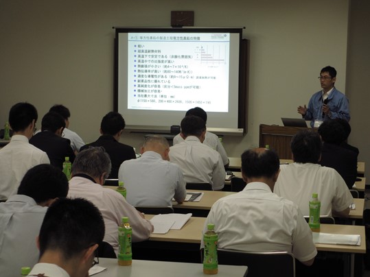 写真.2　齋藤様の講演会の様子